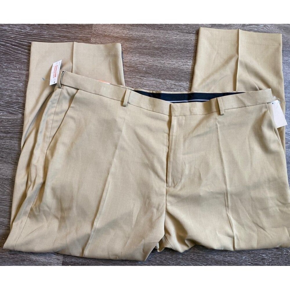 Van Heusen Traveler Stretch Premium Pant